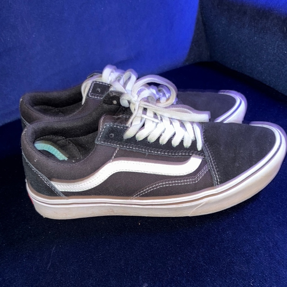 Vans Black and White unisex Sneakers